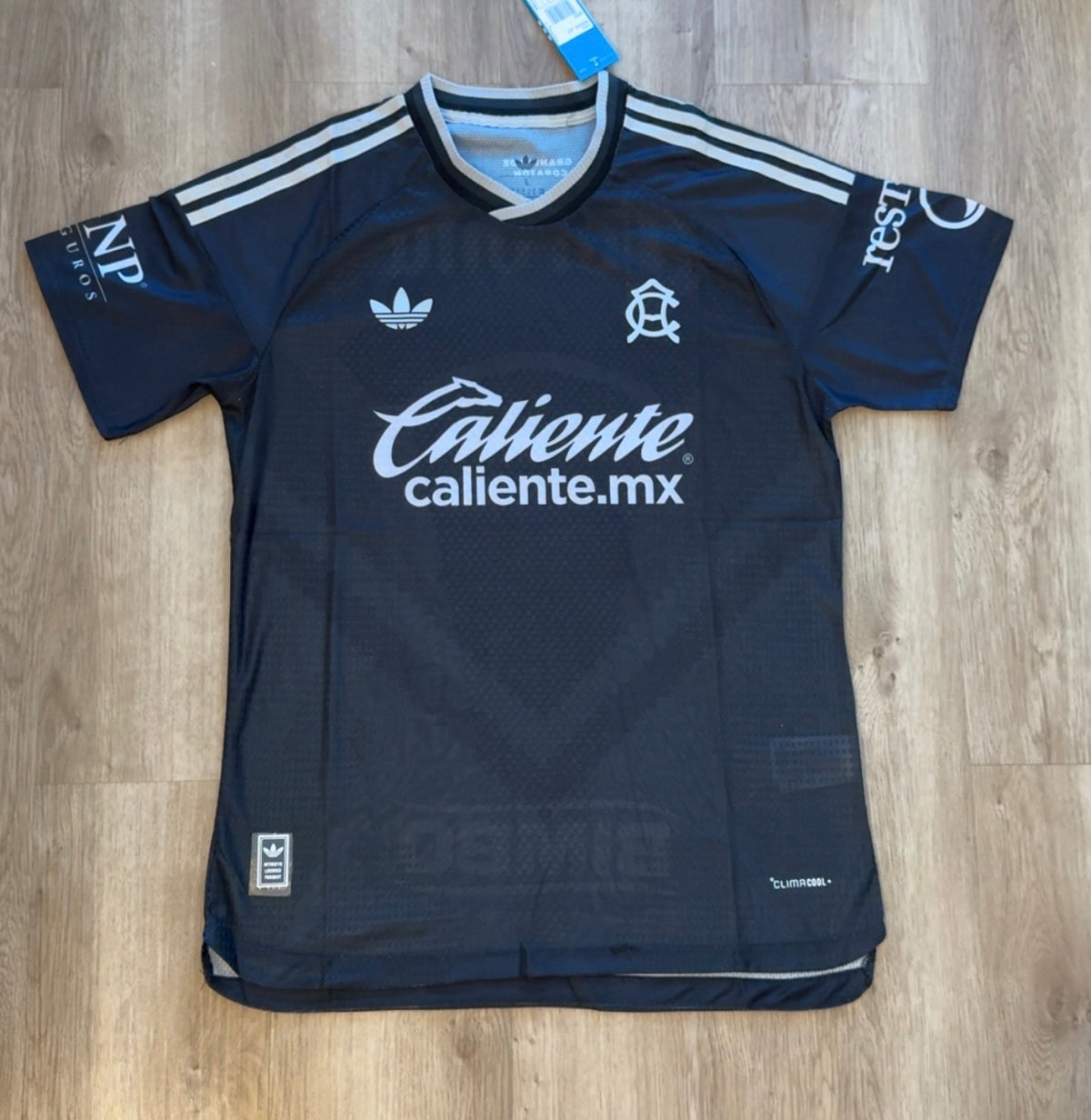 Aguilas Away Black